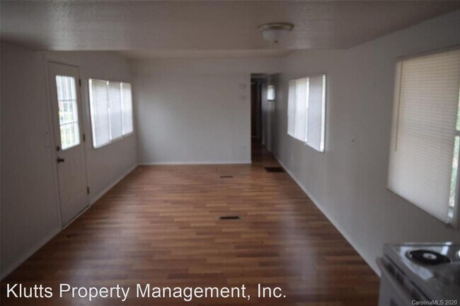 Building Photo - 2 br, 1 bath House - 602 Hawthorne Street