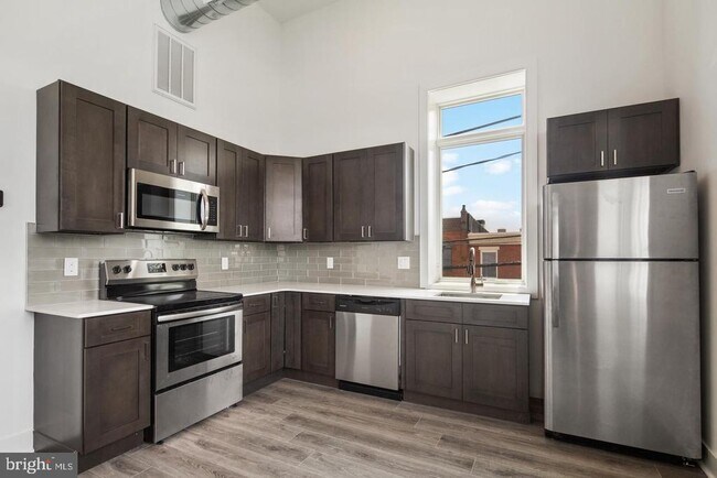 Foto del edificio - 1705 Jackson St