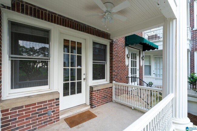 Foto del edificio - 3809 12th Ct S