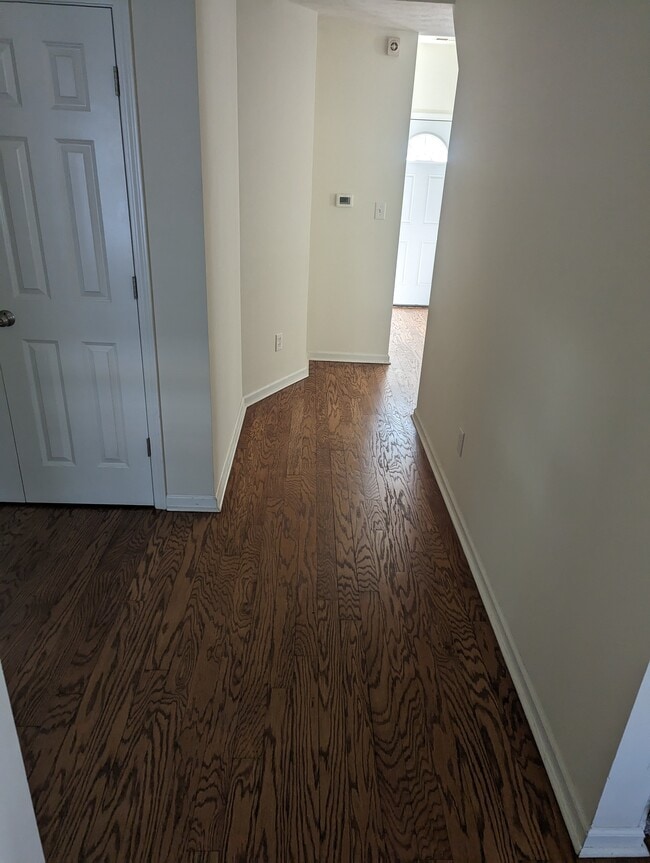 Photo - 403 W 49th St House