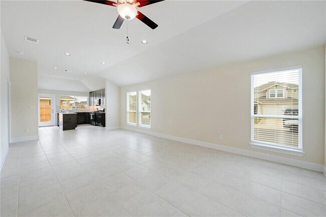 Foto del edificio - 108 White Dunes Dr