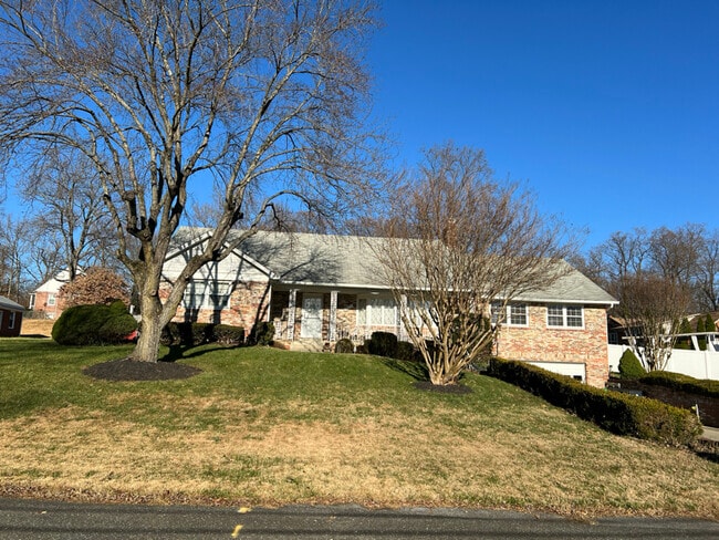 Photo - 5415 Tolson Rd House