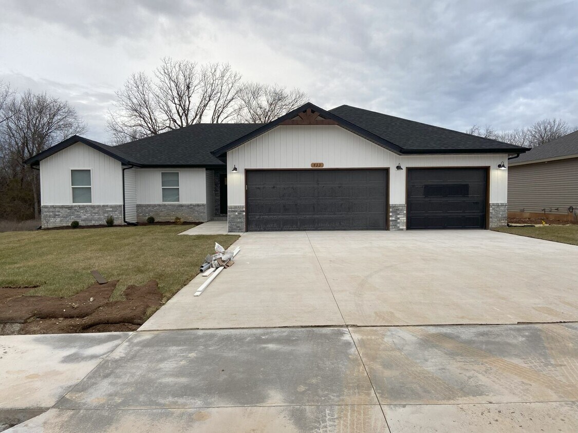 Brand New Home!! House Rental in Willard, MO