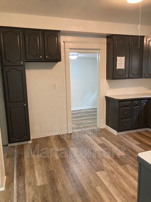 Foto del edificio - 875 E 154th St