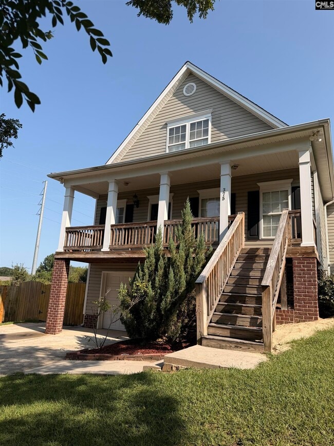 Building Photo - 375 Northwood St