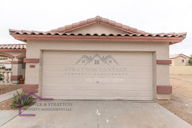 Building Photo - 5706 N 74th Dr