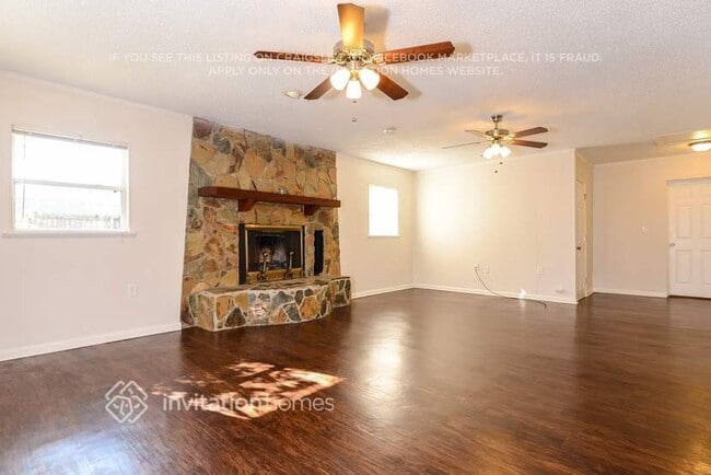 Building Photo - 55 Melrose Dr