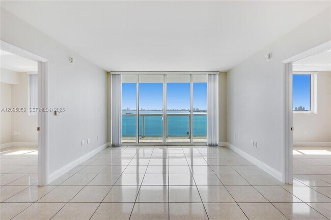 Foto del edificio - 1800 N Bayshore Dr