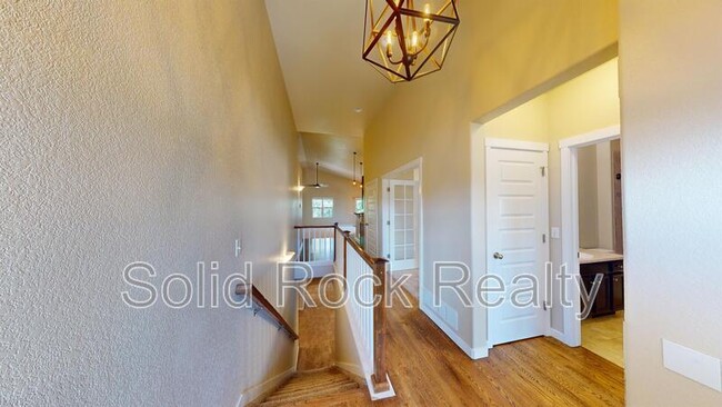 Foto del edificio - 1097 Antrim Loop