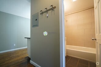 Building Photo - 36 L St
