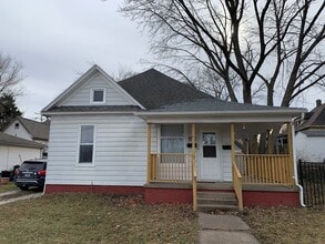 Building Photo - 203 W Park St