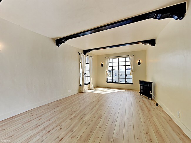 Foto del edificio - 1 br, 1 bath  - 176 Athol Ave Apt 6 6