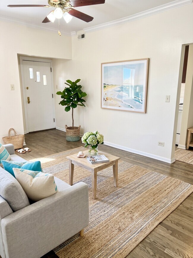 Foto del edificio - 3404 W Carmen Ave
