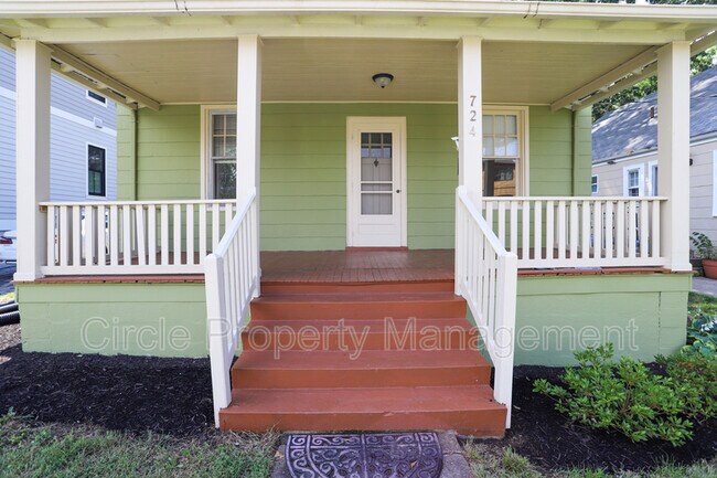 Foto del edificio - 724 N Cleveland St