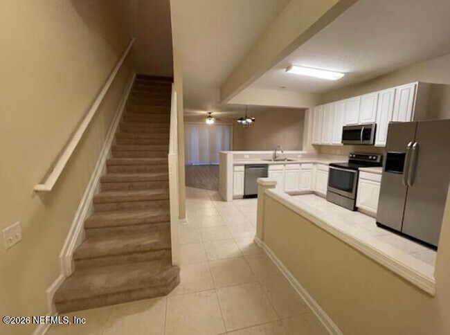 Foto del edificio - 7486 Red Crane Ln