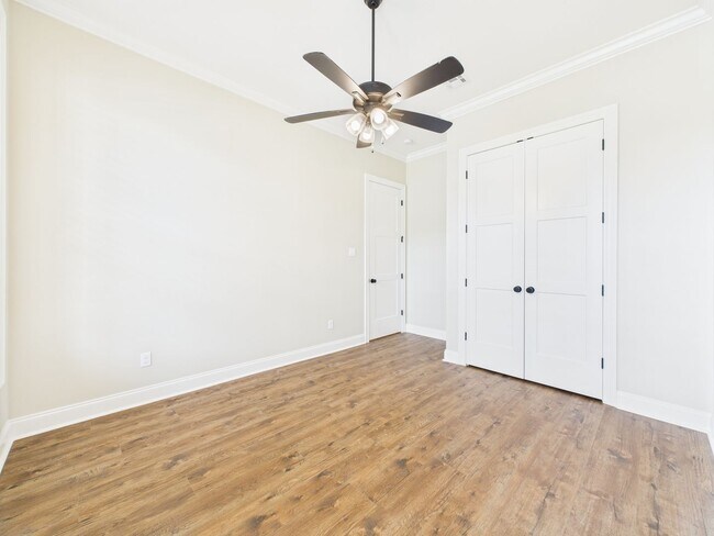 Foto del edificio - Stunning New Construction 4 Bed 3.5 Bath- ...
