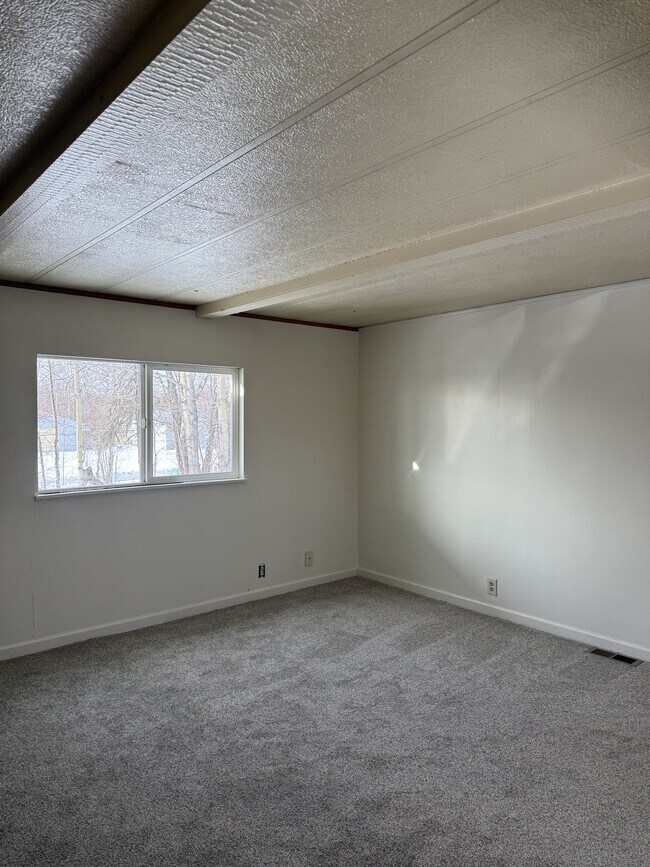 Foto del edificio - 1309 N Pioneer Peak Dr