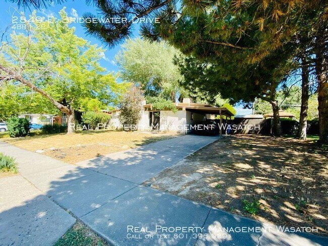 Building Photo - 2849 E Bridgewater Dr