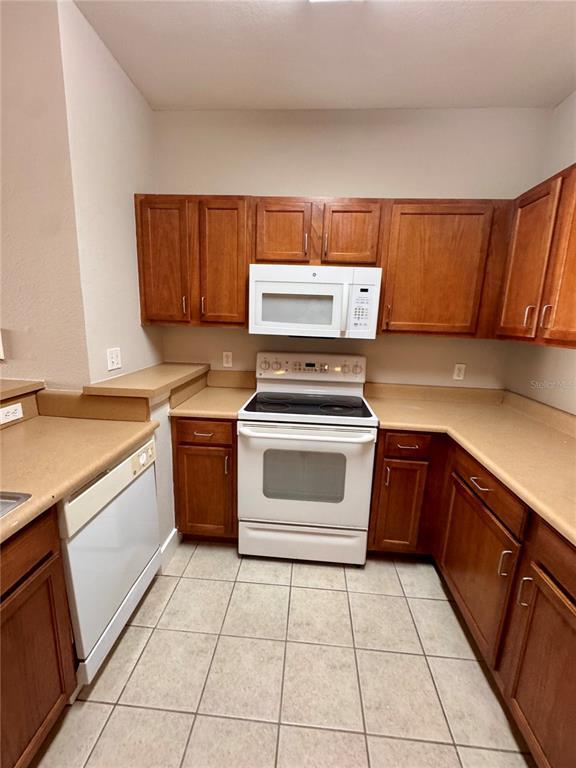 Foto del edificio - 8124 Claire Ann Dr