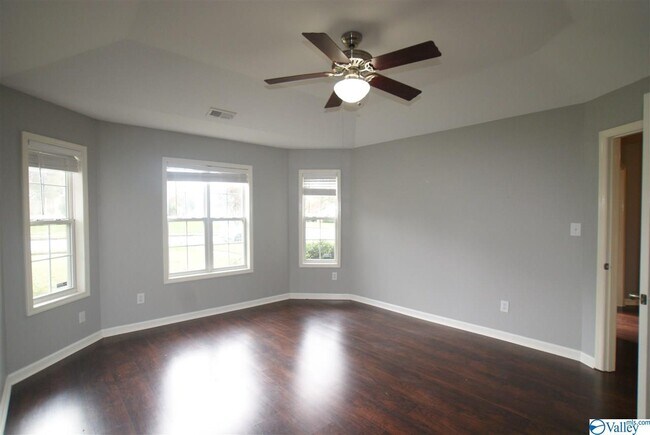 Foto del edificio - 2524 Clovis Rd SW