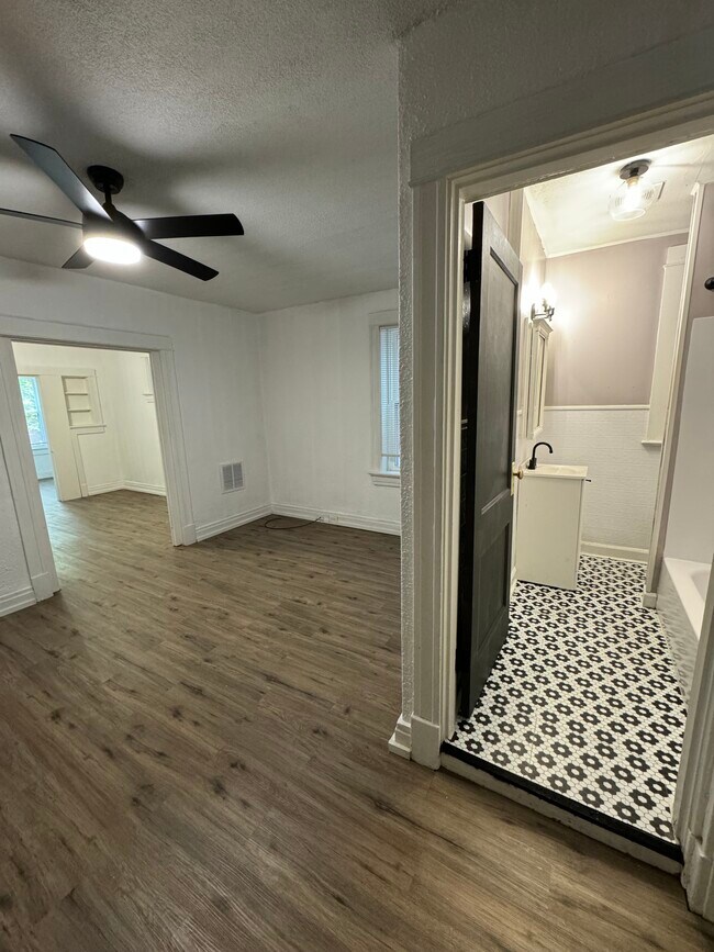 Foto del edificio - 3926 Utah St