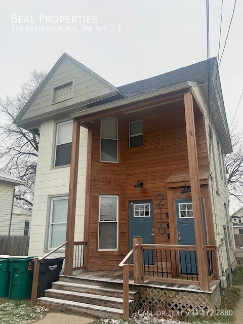 Primary Photo - 216 Lexington Ave NW