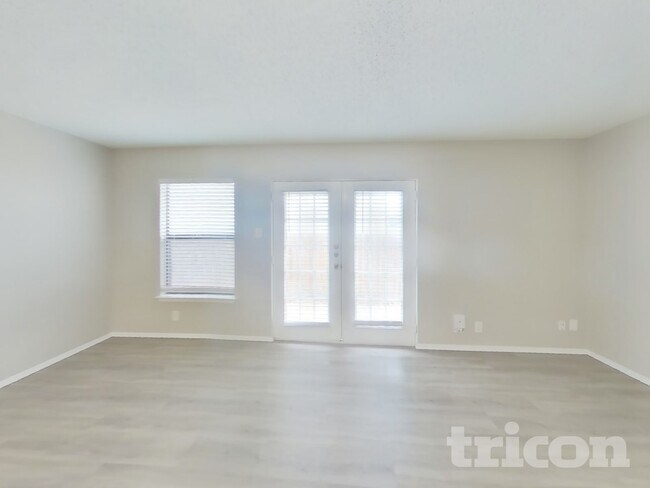 Foto del edificio - 6850 Misty Field Dr