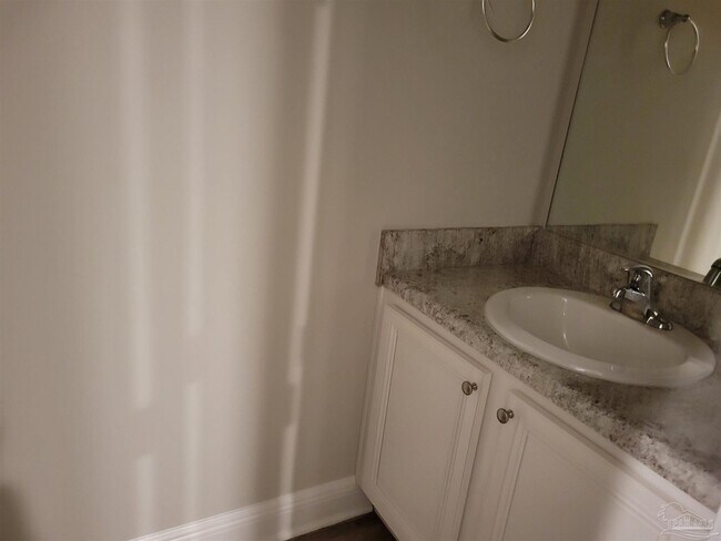 Building Photo - 6090 Royal Port Ct