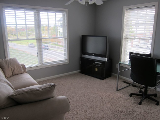Foto del edificio - 3941 Forester Blvd