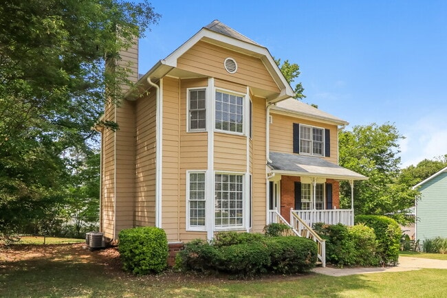 Building Photo - 2981 Sutton Dr SW