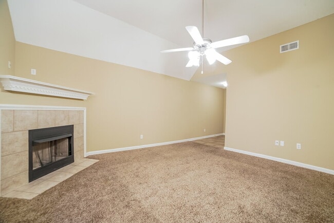 Building Photo - 7218 Durango Dr