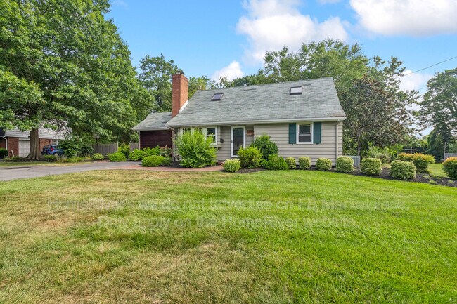 Photo - 209 Paul Dr House