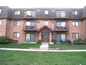 Building Photo - 920 S McKinley Ave