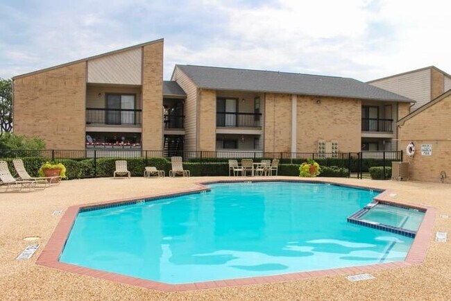 Foto del edificio - 782 Gatewood Rd