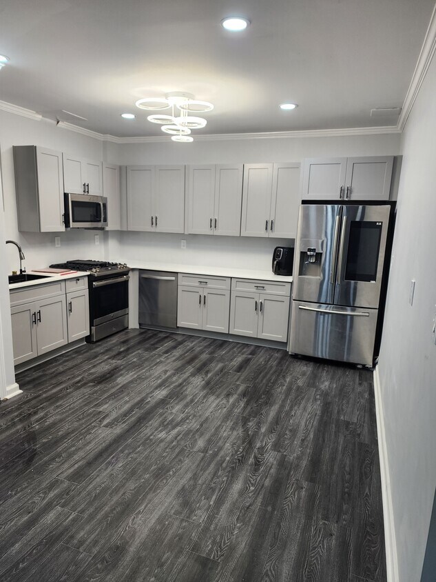 Primary Photo - 1529 Wilford Dr NE
