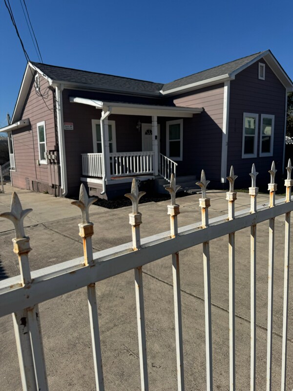 Foto del edificio - 319 S Olive St