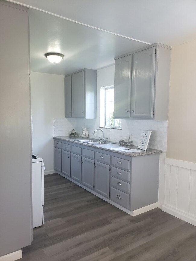 Foto del edificio - KAJ GROUP #9, LLC