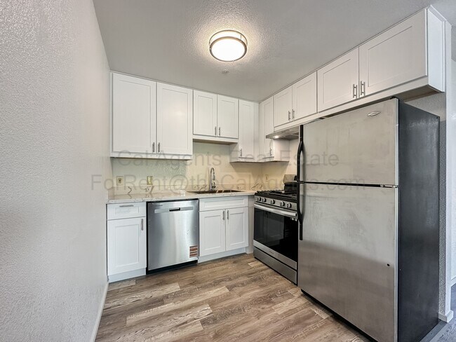 Photo - 3648 Grand Ave Townhome