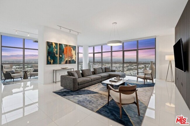 Foto del edificio - 13700 Marina Pointe Dr