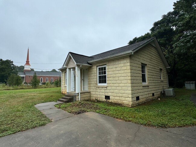 Foto del edificio - 2109 Cleveland Ave