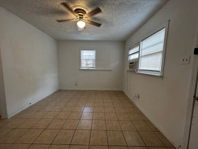 Foto del edificio - LB 2304 Avenue U
