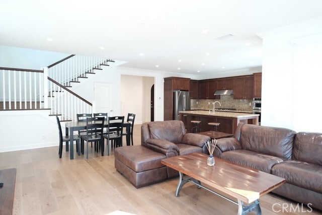 Building Photo - 127 Espina