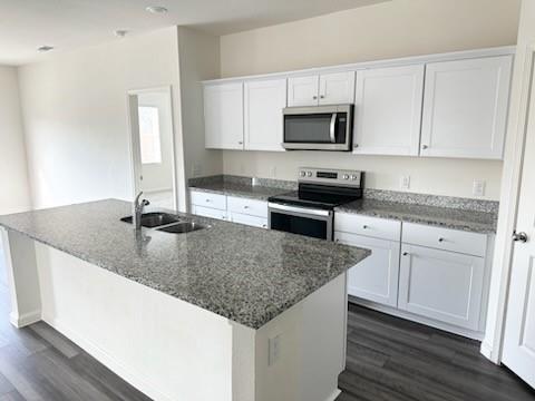 Foto del edificio - 600 Crestridge Dr