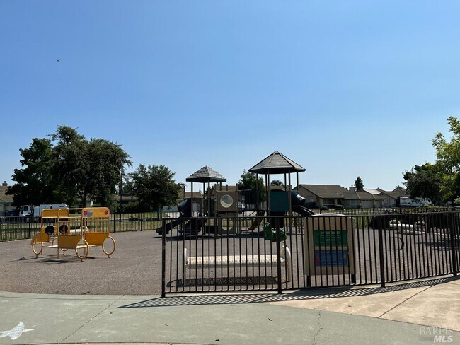 Foto del edificio - 1128 Lawler Ranch Pkwy