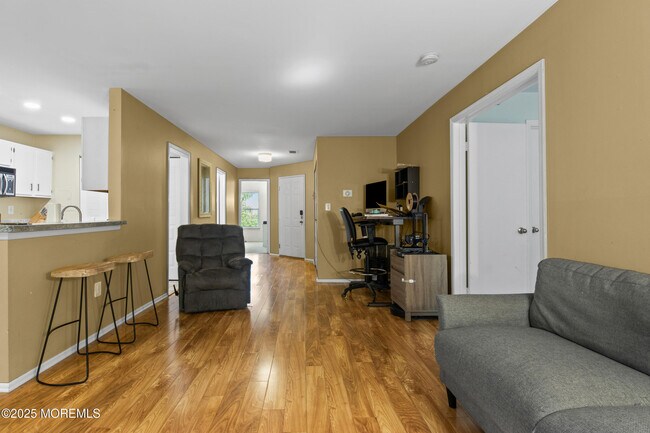 Foto del edificio - 6072 Cedar Ct