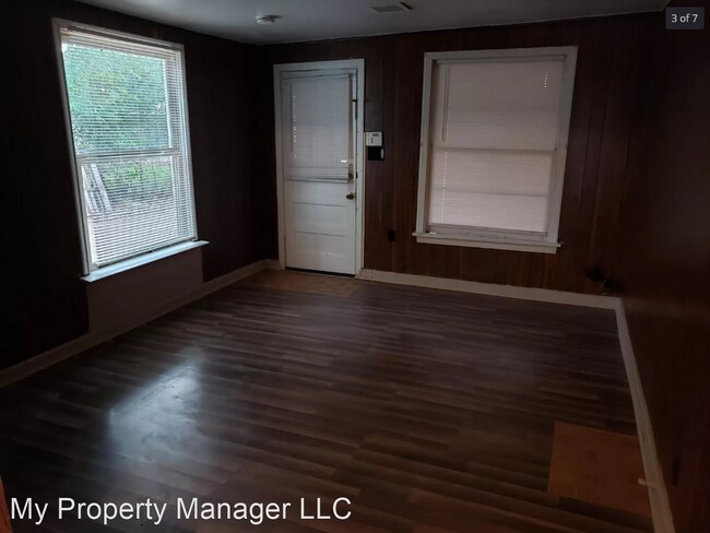 Foto del edificio - 3 br, 1 bath House - 2642 Woodford Street