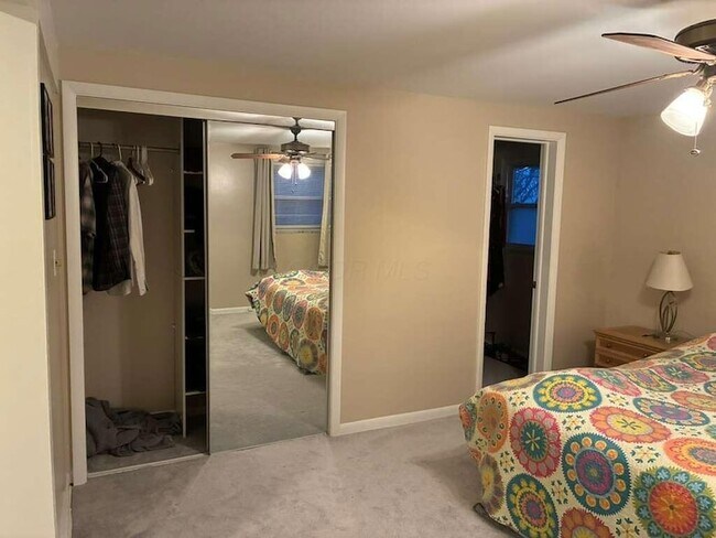 Foto del edificio - 65 S Gould Rd