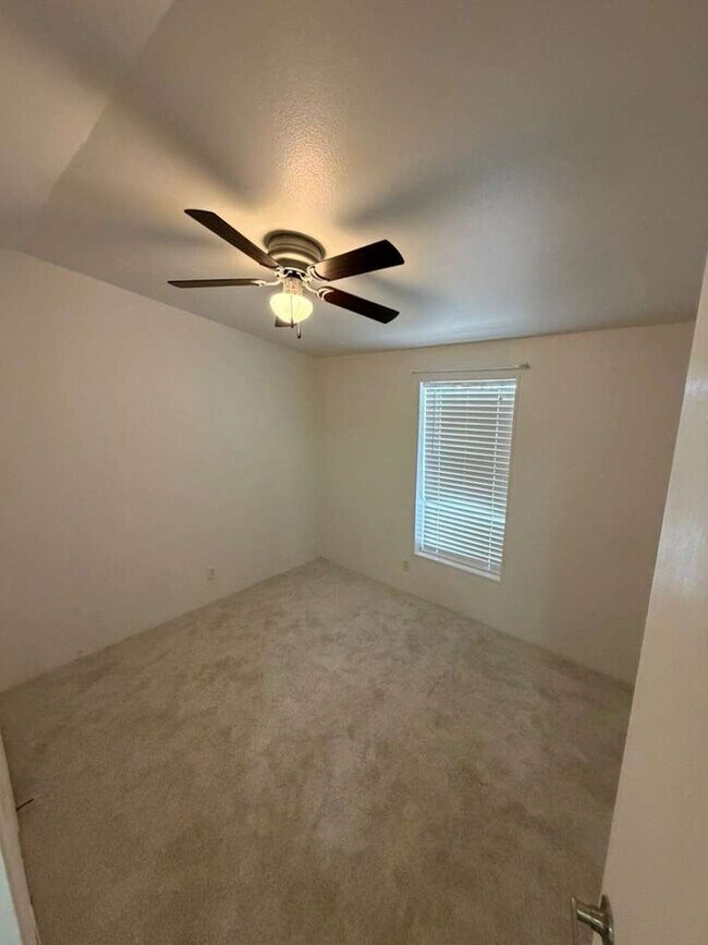 Foto del edificio - 13790 E 53rd Ln
