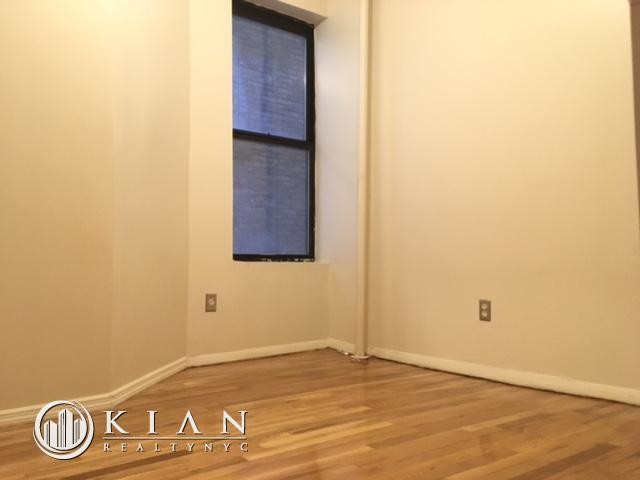 Foto del edificio - 142 W 83rd St