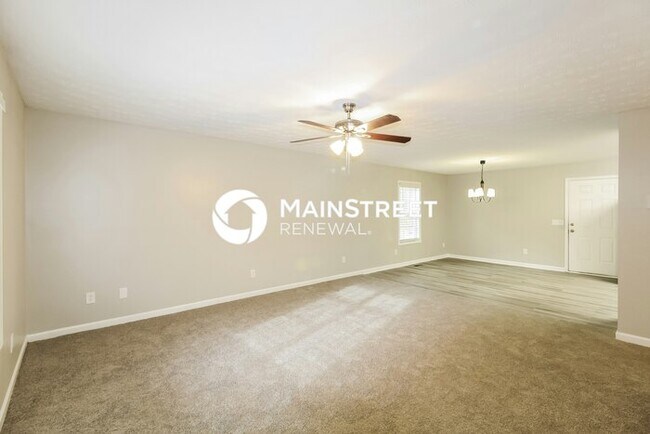 Building Photo - 3 Bedroom Pet-Friendly Home in MONROE, GA with Main Street Renewal